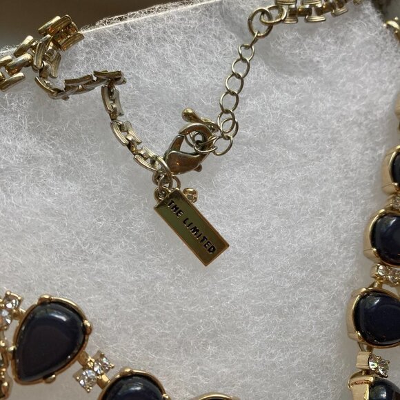 Beautiful The‎ Limited Statement Necklace - Picture 4 of 6